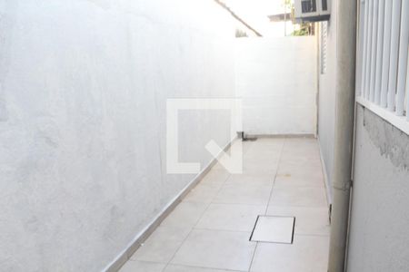 Casa para alugar com 60m², 2 quartos e sem vagaÁrea de Serviço