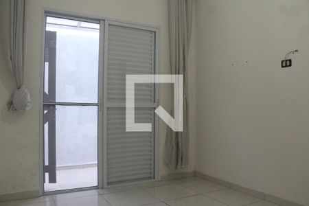 Sala de casa para alugar com 2 quartos, 60m² em Parque Bitaru, São Vicente