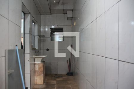 Casa à venda com 180m², 3 quartos e 1 vagaÁrea de Serviço