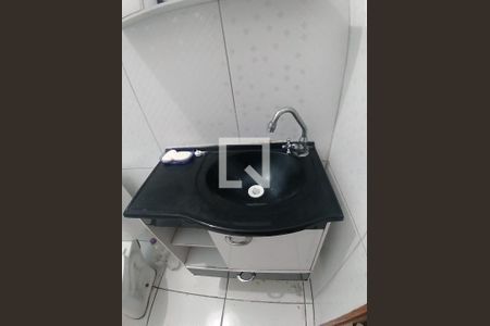 Casa à venda com 180m², 3 quartos e 1 vagaBanheiro - Torneira