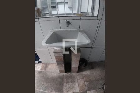 Casa à venda com 180m², 3 quartos e 1 vagaÁrea de Serviço