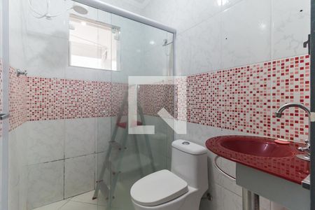 Banheiro de casa para alugar com 1 quarto, 46m² em Jardim Estela, Poá