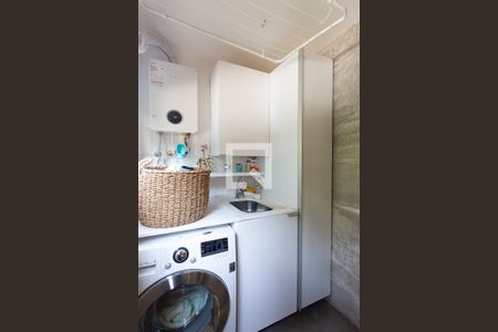 Apartamento à venda com 70m², 2 quartos e 1 vagaÁrea de Serviço