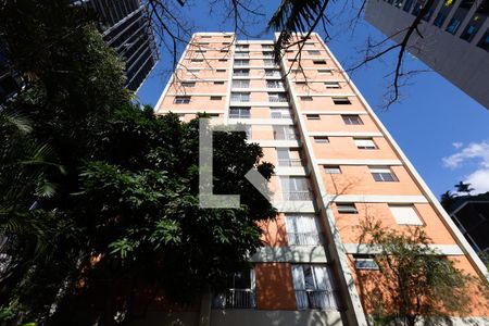 Apartamento à venda com 70m², 2 quartos e 1 vagaFachada