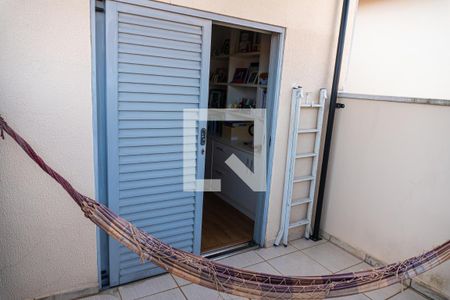 Casa à venda com 125m², 2 quartos e 2 vagasVaranda Quarto 1