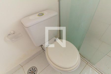 Banheiro de kitnet/studio para alugar com 1 quarto, 37m² em Higienópolis, São Paulo