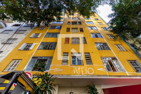 Fachada de kitnet/studio para alugar com 1 quarto, 37m² em Higienópolis, São Paulo