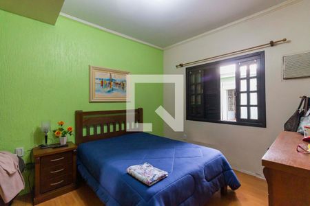Quarto 1 casa 1 de casa à venda com 6 quartos, 300m² em Sarandi, Porto Alegre