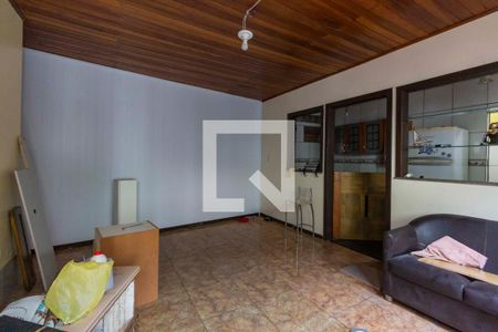 Casa à venda com 300m², 6 quartos e 2 vagas Casa à venda com 300m², 6 quartos e 2 vagasSala casa 2