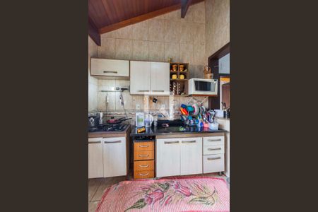 Casa à venda com 300m², 6 quartos e 2 vagas Casa à venda com 300m², 6 quartos e 2 vagasCozinha casa 3