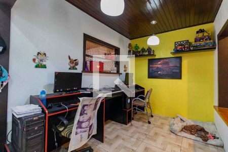 Casa à venda com 300m², 6 quartos e 2 vagas Casa à venda com 300m², 6 quartos e 2 vagasEscritorio casa 3