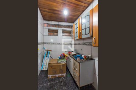 Casa à venda com 300m², 6 quartos e 2 vagas Casa à venda com 300m², 6 quartos e 2 vagasCozinha casa 2