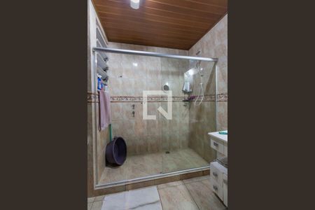 Casa à venda com 300m², 6 quartos e 2 vagas Casa à venda com 300m², 6 quartos e 2 vagasBanheiro casa 3