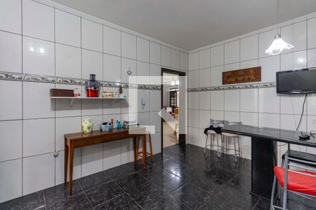 Casa à venda com 300m², 6 quartos e 2 vagas Casa à venda com 300m², 6 quartos e 2 vagasCozinha casa 1