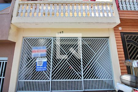 Fachada de casa à venda com 3 quartos, 200m² em Montanhão, São Bernardo do Campo