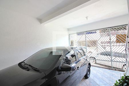 Garagem de casa à venda com 3 quartos, 200m² em Montanhão, São Bernardo do Campo