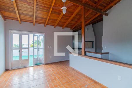 Casa à venda com 300m², 3 quartos e 2 vagas Casa à venda com 300m², 3 quartos e 2 vagasÁrea Gourmet