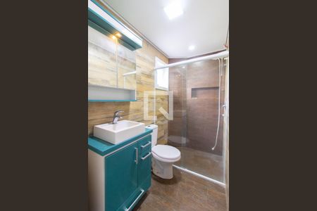 Casa à venda com 300m², 3 quartos e 2 vagas Casa à venda com 300m², 3 quartos e 2 vagasBanheiro