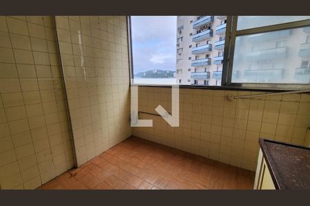 Cozinha de apartamento para alugar com 1 quarto, 43m² em José Menino, Santos