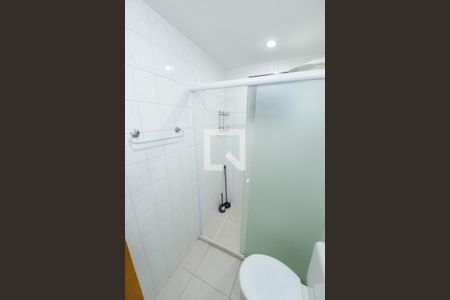 Banheiro da Suíte de apartamento para alugar com 1 quarto, 48m² em Jardim das Nações, Taubaté