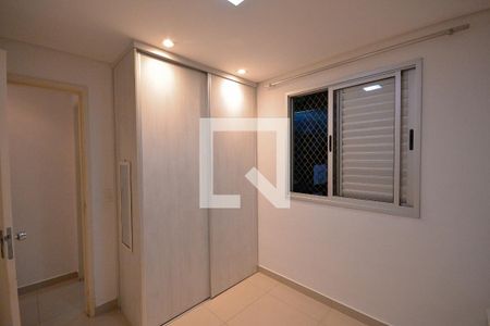 Quarto de apartamento à venda com 1 quarto, 49m² em Vila Liviero, São Paulo