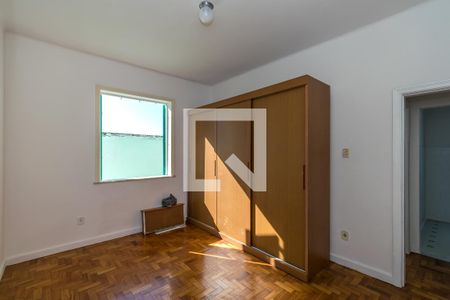 Quarto 1 de apartamento para alugar com 2 quartos, 68m² em Bonsucesso, Rio de Janeiro