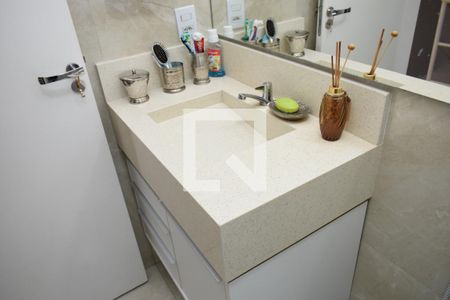Casa de condomínio para alugar com 89m², 3 quartos e 2 vagasBanheiro Social