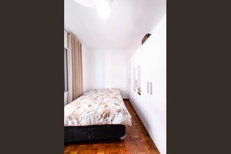 Apartamento para alugar com 153m², 3 quartos e 2 vagas Apartamento para alugar com 153m², 3 quartos e 2 vagasQuarto