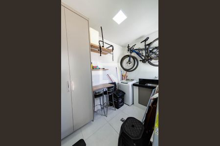 Apartamento para alugar com 153m², 3 quartos e 2 vagas Apartamento para alugar com 153m², 3 quartos e 2 vagasÁrea de serviço