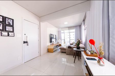 Sala de apartamento para alugar com 3 quartos, 153m² em Buritis, Belo Horizonte