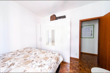 Apartamento para alugar com 153m², 3 quartos e 2 vagas Apartamento para alugar com 153m², 3 quartos e 2 vagasQuarto
