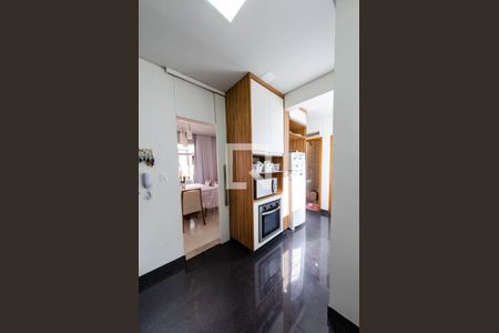 Apartamento para alugar com 153m², 3 quartos e 2 vagas Apartamento para alugar com 153m², 3 quartos e 2 vagasCozinha