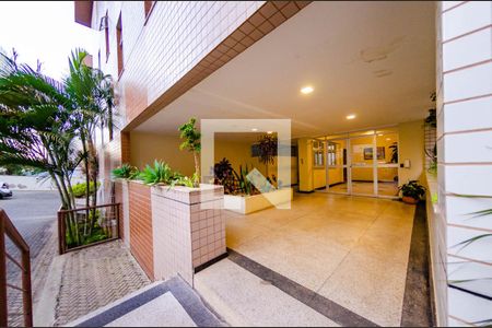 Apartamento para alugar com 153m², 3 quartos e 2 vagas Apartamento para alugar com 153m², 3 quartos e 2 vagasEntrada