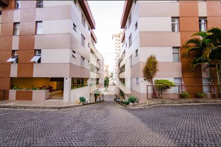 Apartamento para alugar com 153m², 3 quartos e 2 vagas Apartamento para alugar com 153m², 3 quartos e 2 vagasEntrada