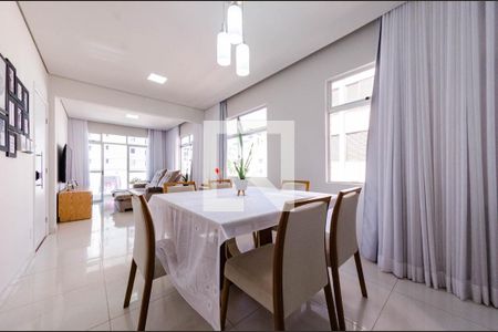 Sala de apartamento para alugar com 3 quartos, 153m² em Buritis, Belo Horizonte
