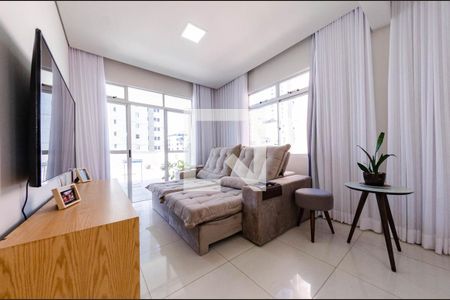 Sala de apartamento para alugar com 3 quartos, 153m² em Buritis, Belo Horizonte