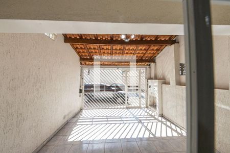 Vista Sala de casa à venda com 3 quartos, 130m² em Vila Carrão, São Paulo