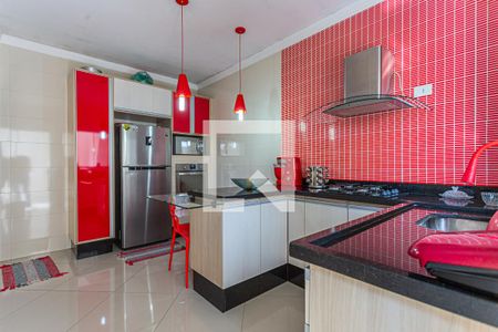 Casa à venda com 216m², 4 quartos e 2 vagasCozinha