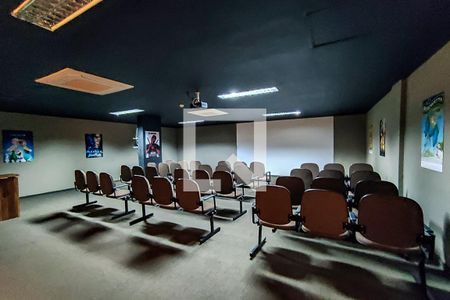 Apartamento para alugar com 52m², 2 quartos e 1 vaga Apartamento para alugar com 52m², 2 quartos e 1 vagaÁrea Comum - Cinema