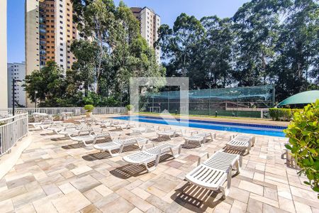 Apartamento para alugar com 52m², 2 quartos e 1 vaga Apartamento para alugar com 52m², 2 quartos e 1 vagaÁrea Comum - Piscina