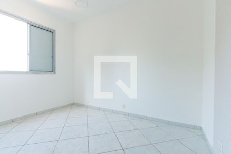 Quarto 2 de apartamento para alugar com 2 quartos, 55m² em Vila Constança, São Paulo