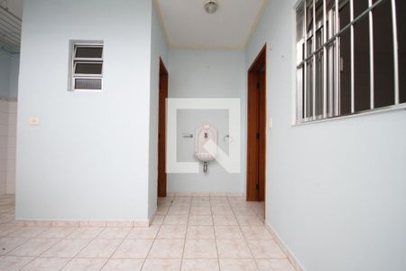 Casa à venda com 100m², 1 quarto e 1 vagaBanheiro de Serviço