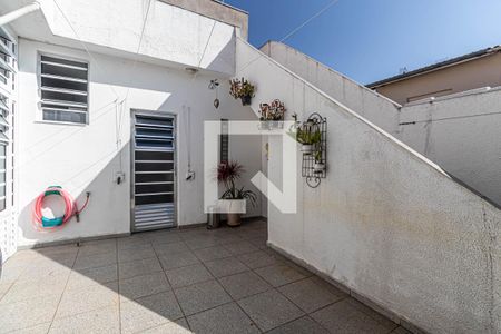 Casa à venda com 150m², 3 quartos e 3 vagas Casa à venda com 150m², 3 quartos e 3 vagasQuintal