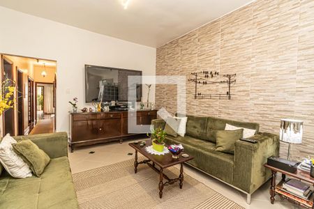 Casa à venda com 150m², 3 quartos e 3 vagas Casa à venda com 150m², 3 quartos e 3 vagasSala/Cozinha