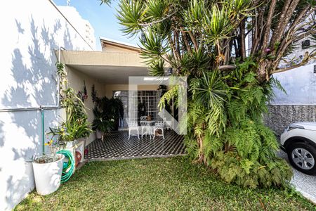 Casa à venda com 150m², 3 quartos e 3 vagas Casa à venda com 150m², 3 quartos e 3 vagasJardim