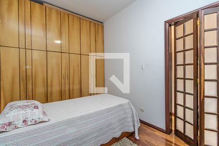 Casa à venda com 150m², 3 quartos e 3 vagas Casa à venda com 150m², 3 quartos e 3 vagasQuarto 2
