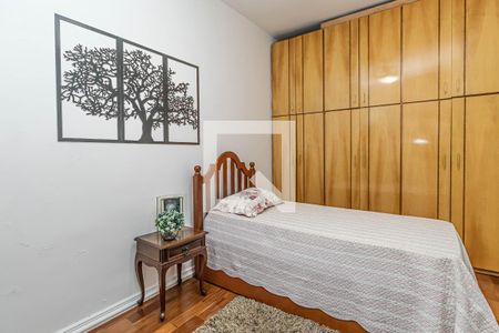 Casa à venda com 150m², 3 quartos e 3 vagas Casa à venda com 150m², 3 quartos e 3 vagasQuarto 2