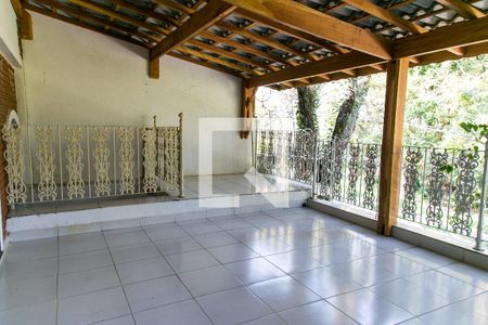 Varanda   de casa para alugar com 4 quartos, 184m² em Jardim Virginia Bianca, São Paulo