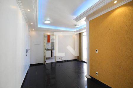 Sala de apartamento à venda com 2 quartos, 60m² em Cidade das Flores, Osasco