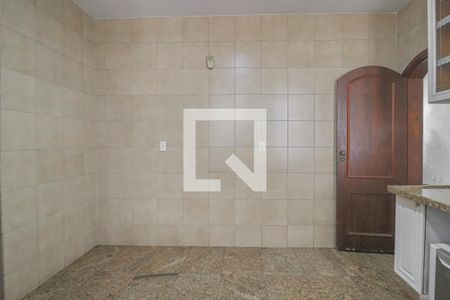 Apartamento para alugar com 340m², 4 quartos e 3 vagasCozinha